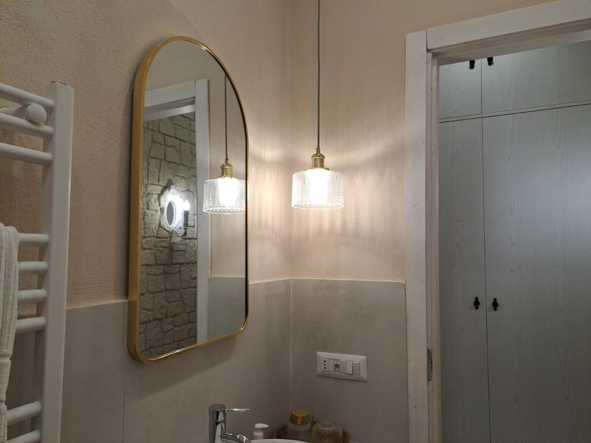 Dimora 52 Apartment Наполи Екстериор снимка